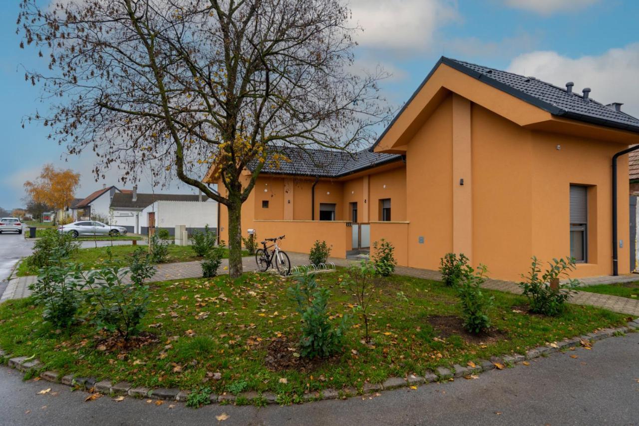 Pension Pannonia Parndorf Dış mekan fotoğraf