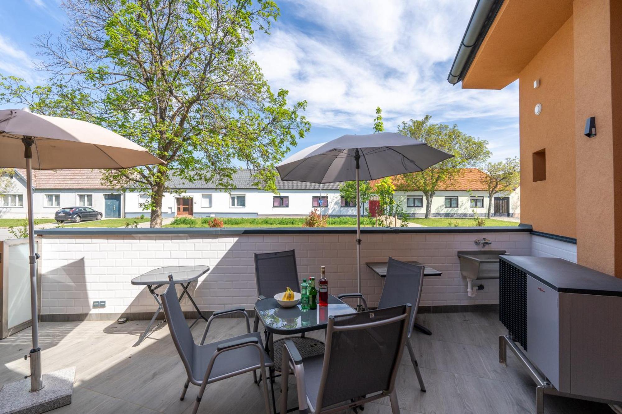 Pension Pannonia Parndorf Dış mekan fotoğraf