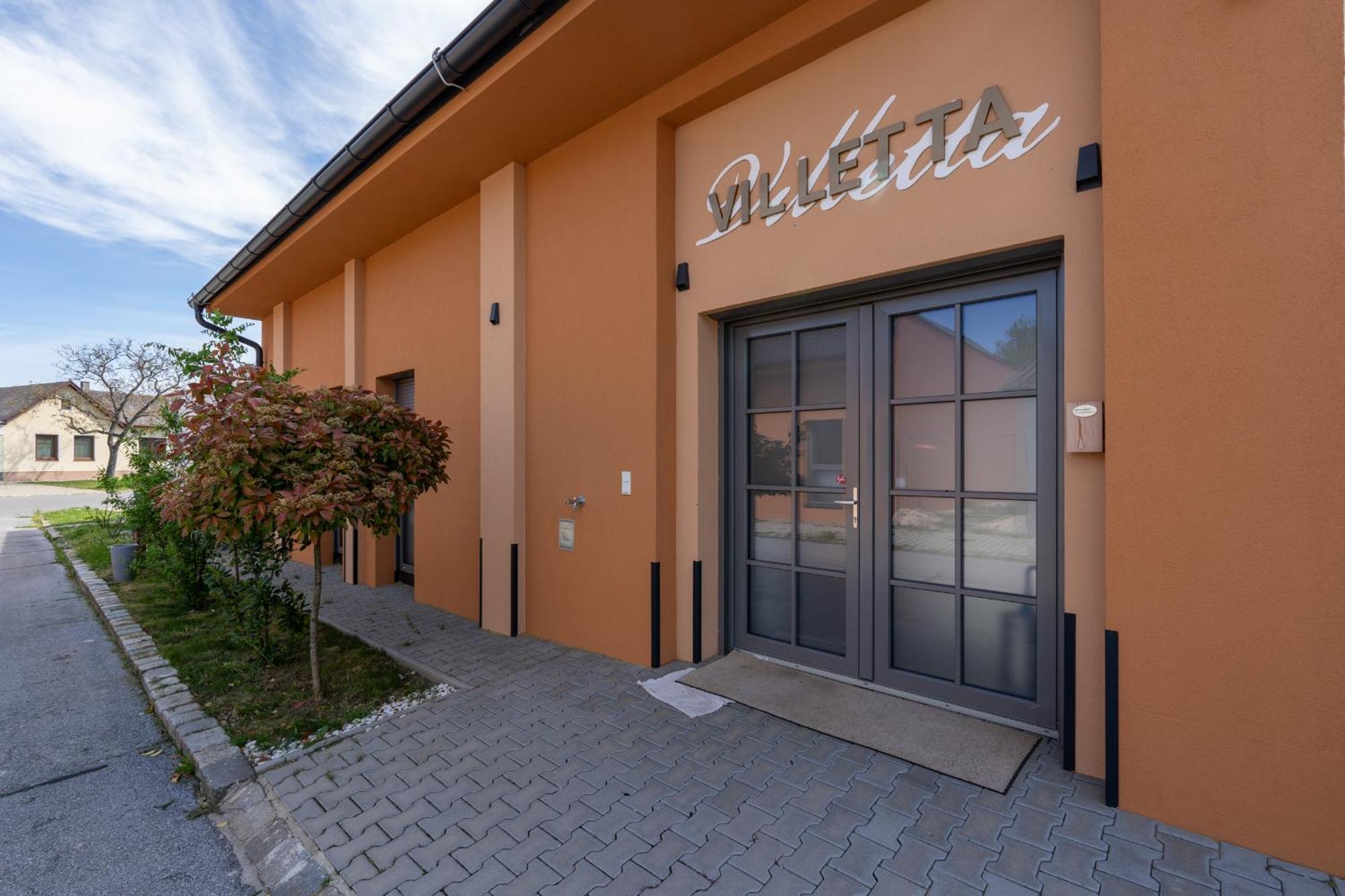 Pension Pannonia Parndorf Dış mekan fotoğraf