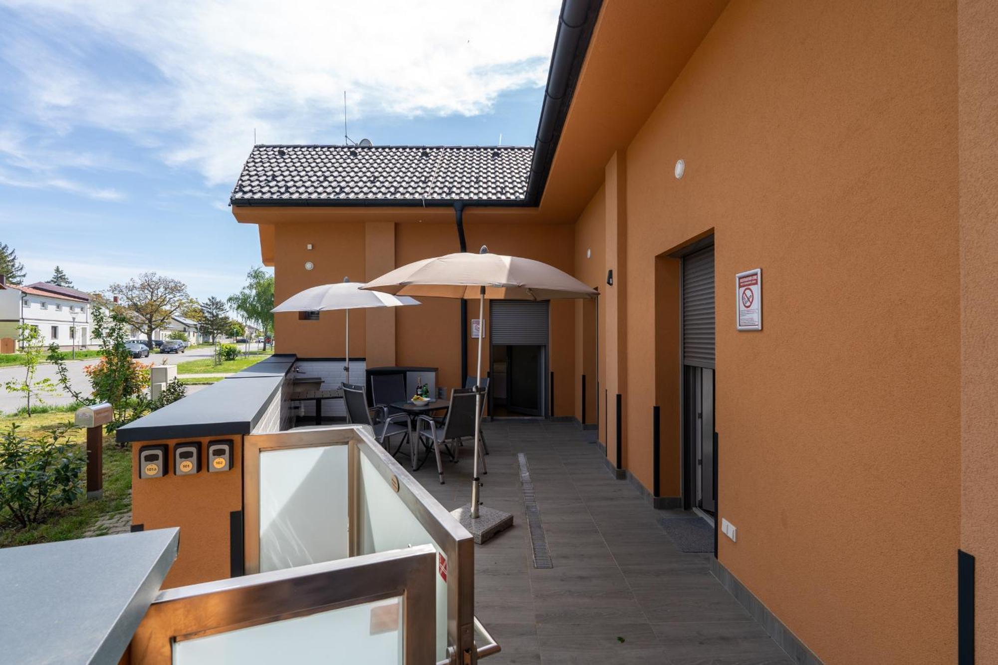 Pension Pannonia Parndorf Dış mekan fotoğraf