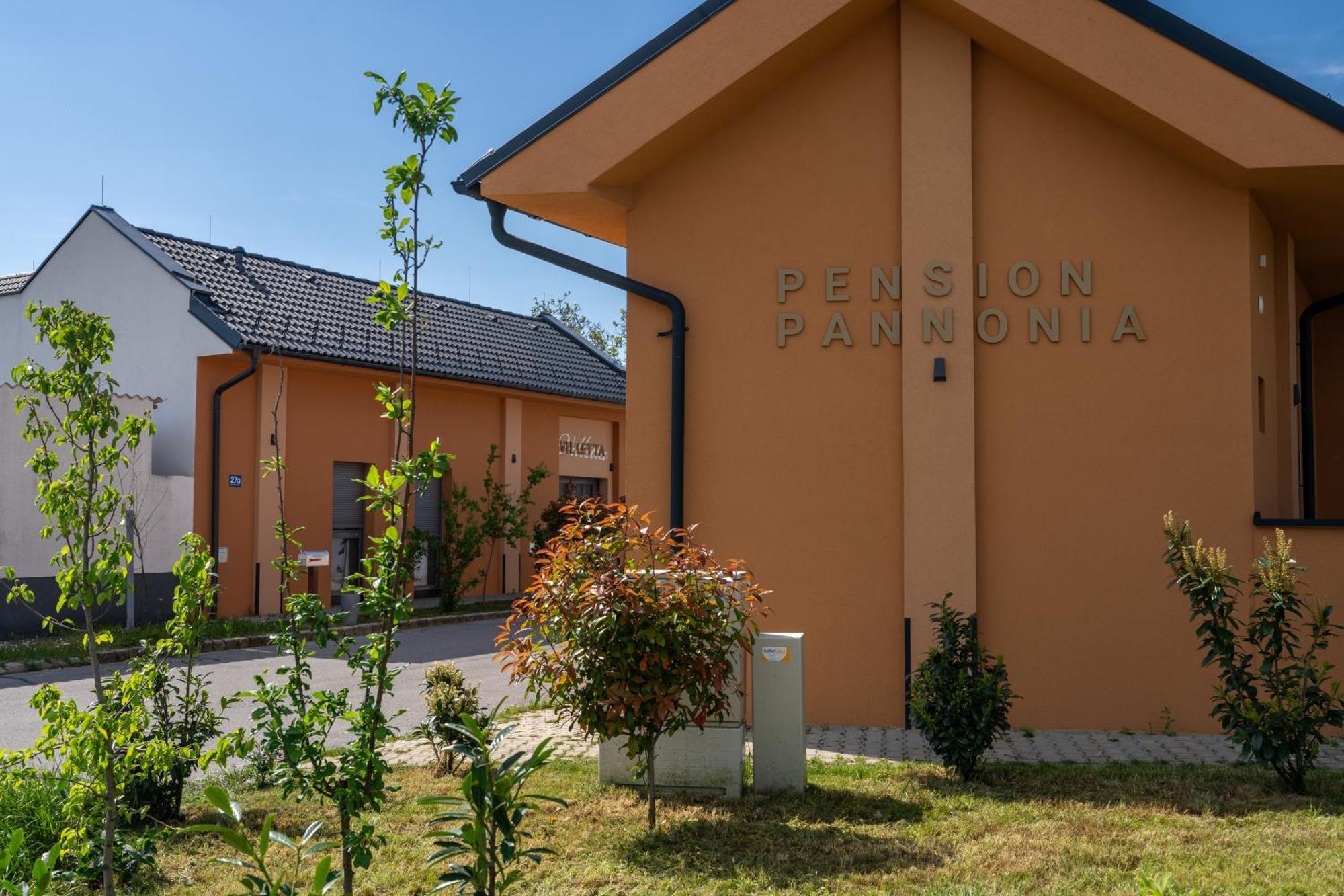 Pension Pannonia Parndorf Dış mekan fotoğraf