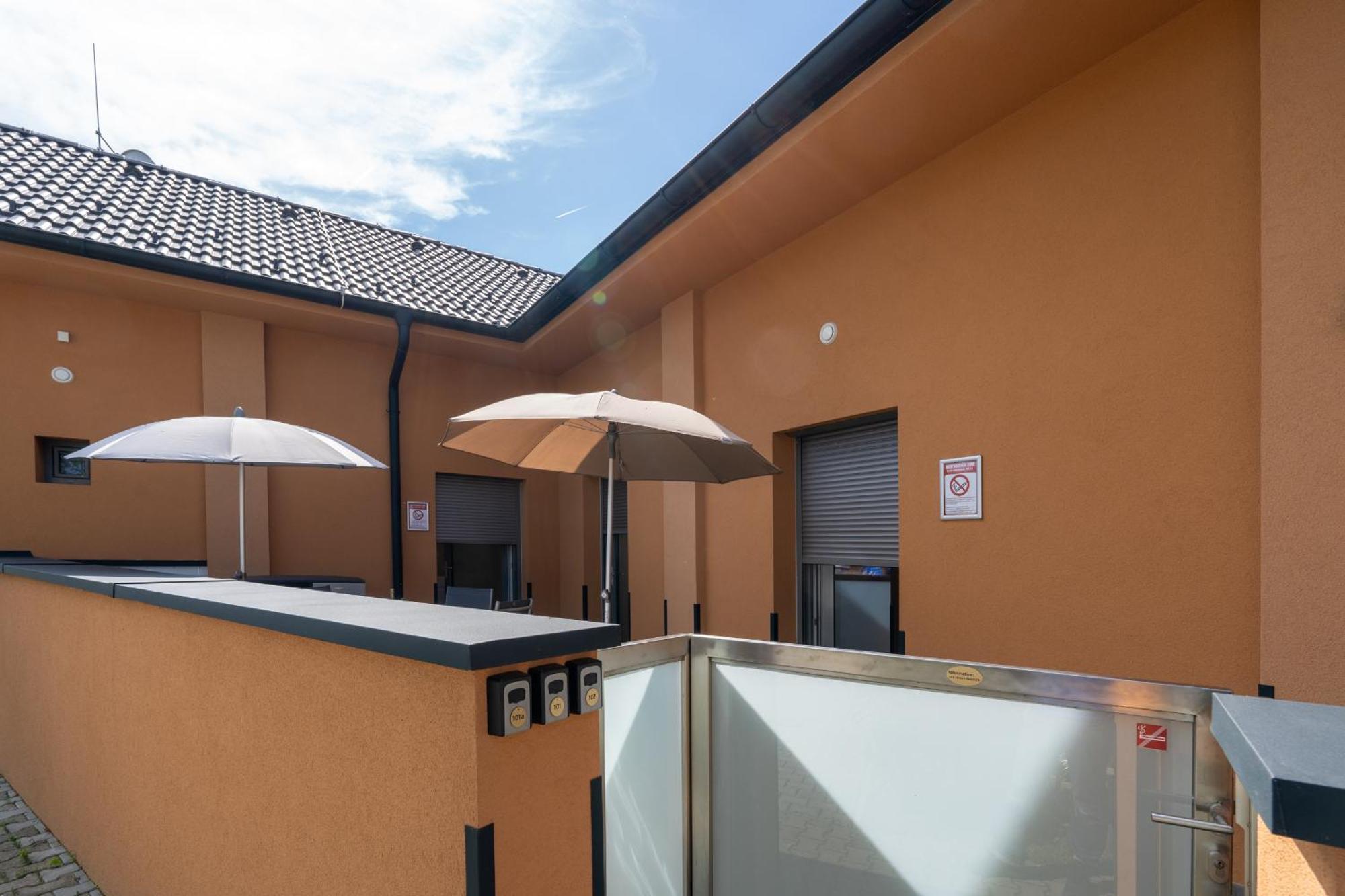 Pension Pannonia Parndorf Dış mekan fotoğraf